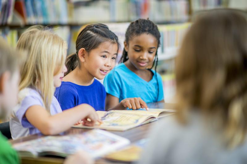 Photo of kids reading