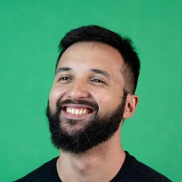 Arthur de Paiva Napoleão headshot
