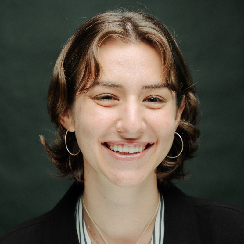 Eliza Lewis headshot