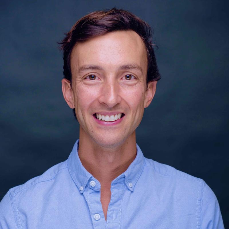 Peter Mills headshot